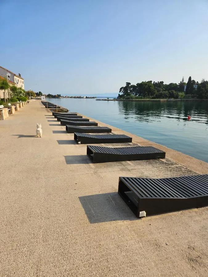 Plavo Bijeli Svijet Villa Preko 0*,  Croatia