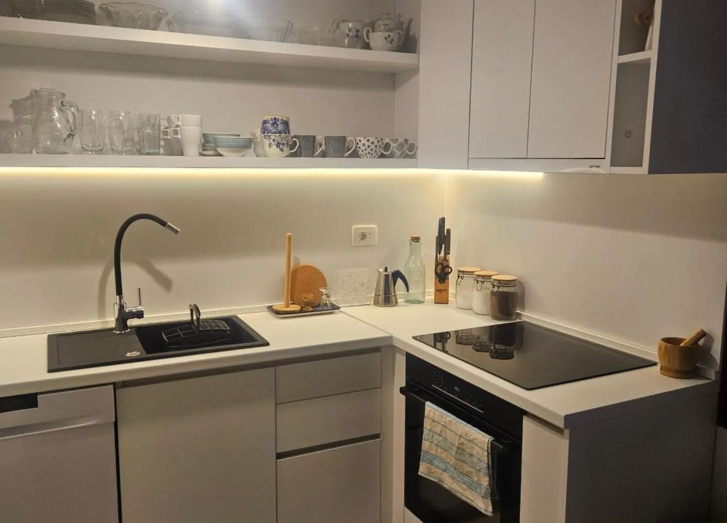 Plavo Bijeli Svijet Villa Preko 0*,  Croatia